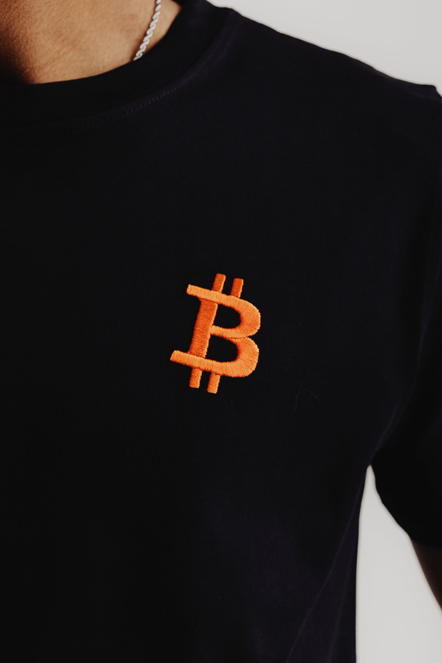 T-shirt Bitcoin - regular (Preta)